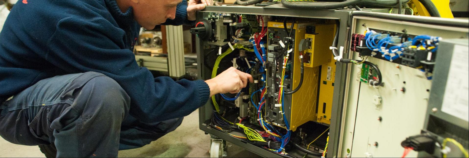 RobotLine, robot karbantartás, robot szerviz, ipari robot szerviz