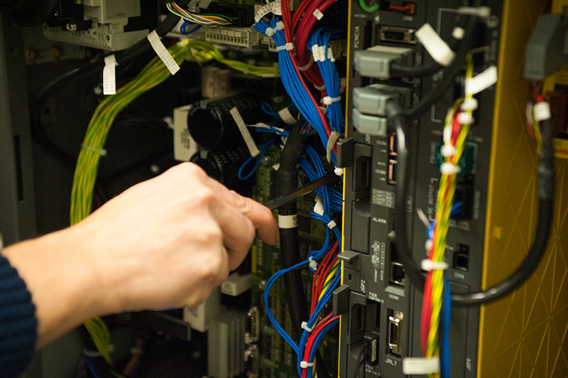 RobotLine, robot karbantartás, robot szerviz, ipari robot szerviz